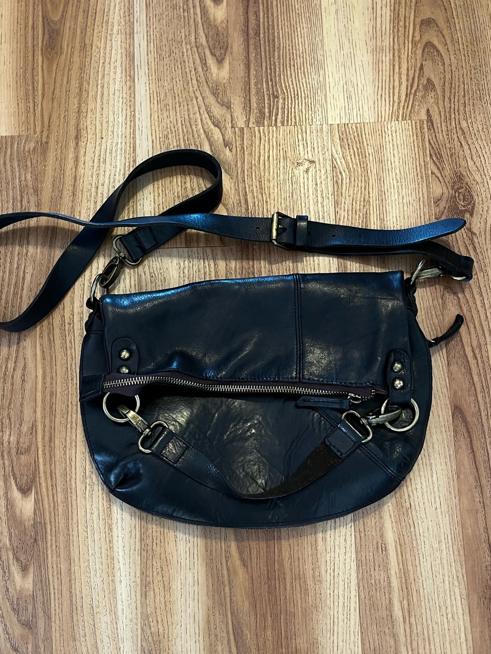 Bed Stu Tahiti Black Leather Cobbler Bohemian Fold Over Crossbody/Hand Bag